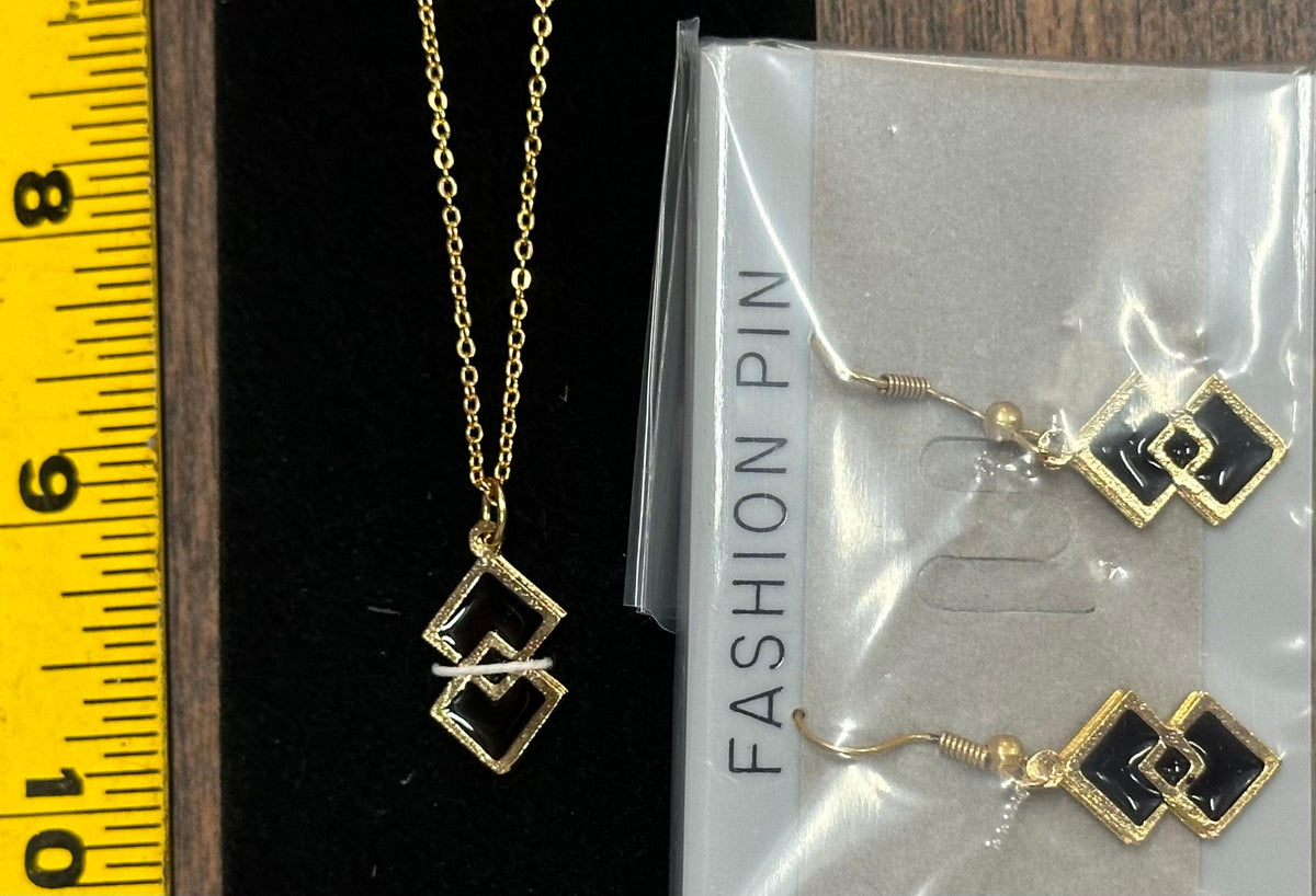 Double Squares Necklace and earrings
