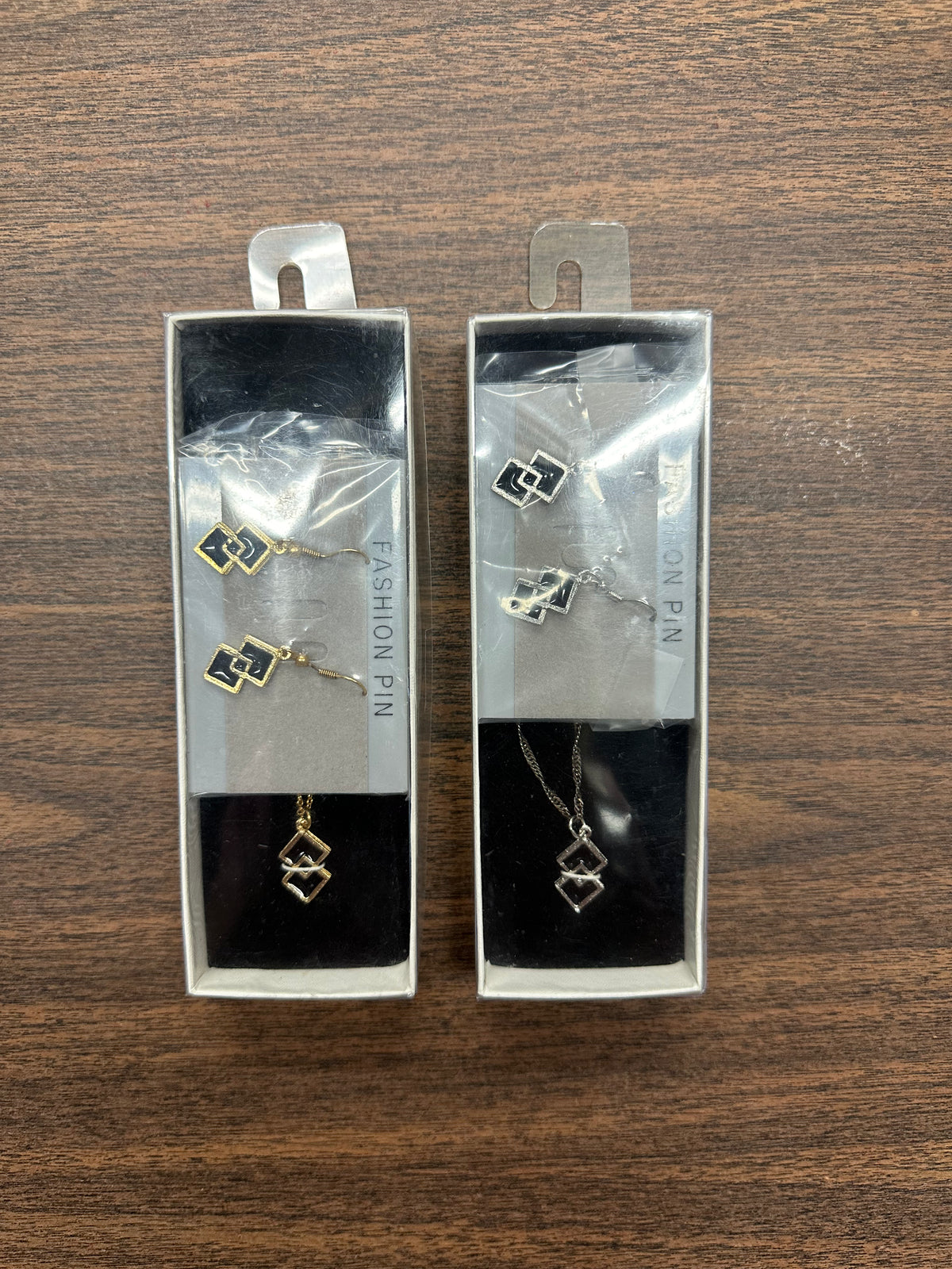 Double Squares Necklace and earrings